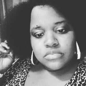 Meet your Posher, Toni